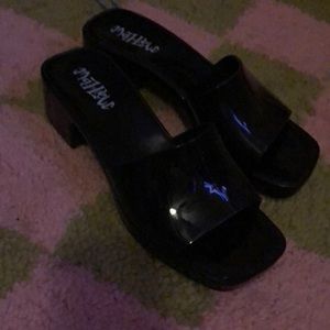 Platform target pumps🖤